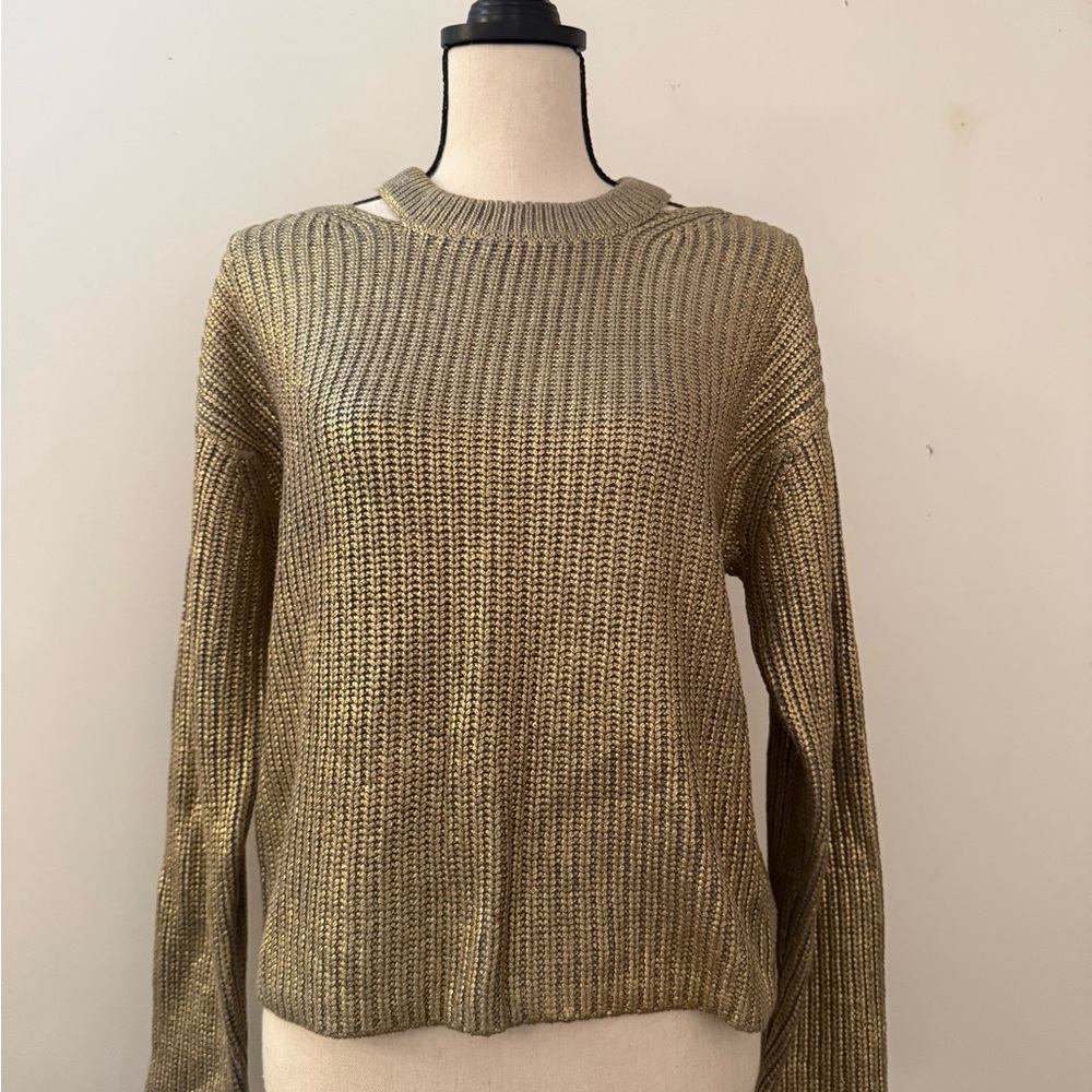 BRAND NEW Elegant Gold Women's Knit Sweater